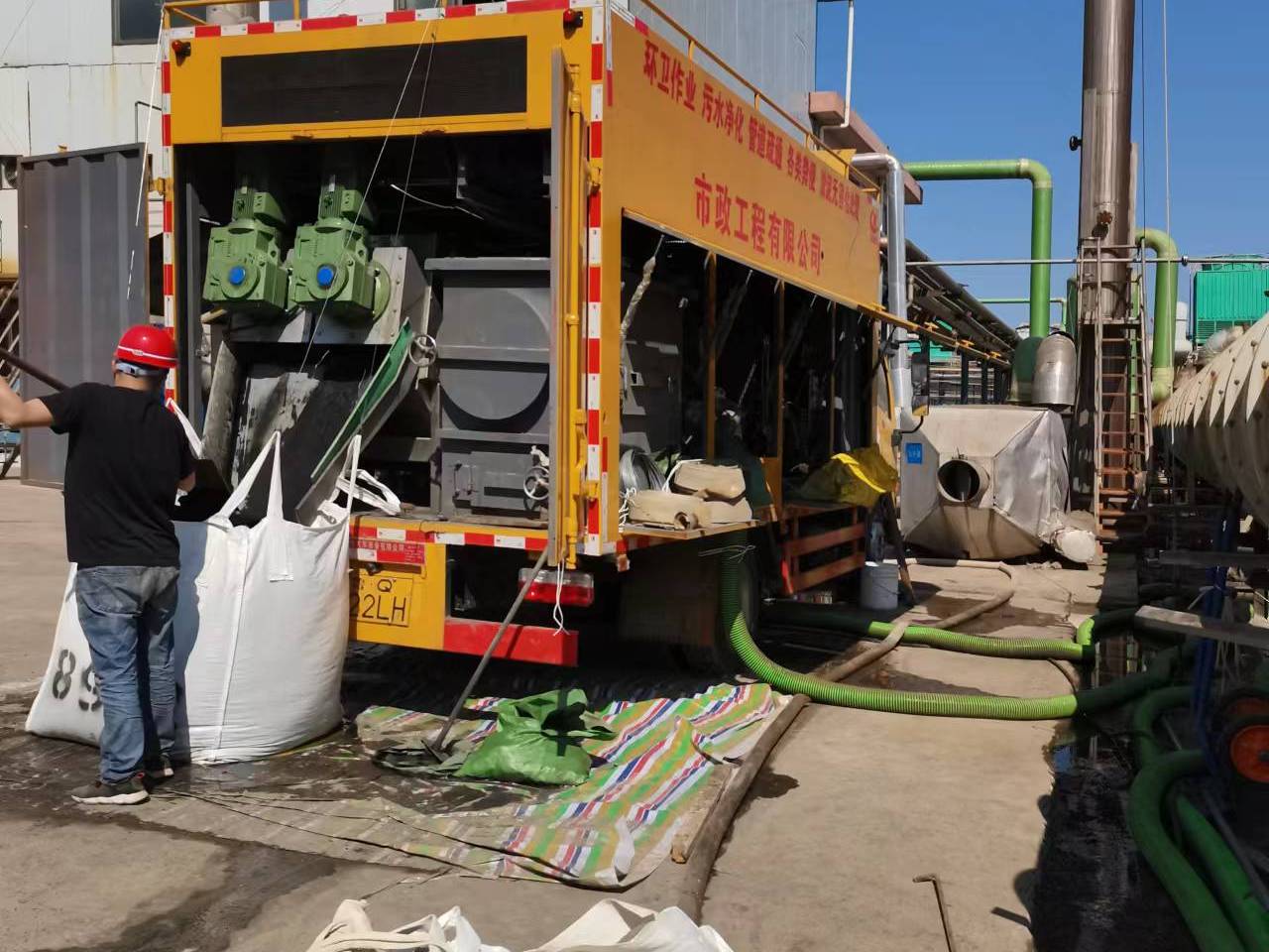 临沧淤泥压干处理